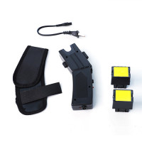 TAZER WITH 3 CARTRIDGES